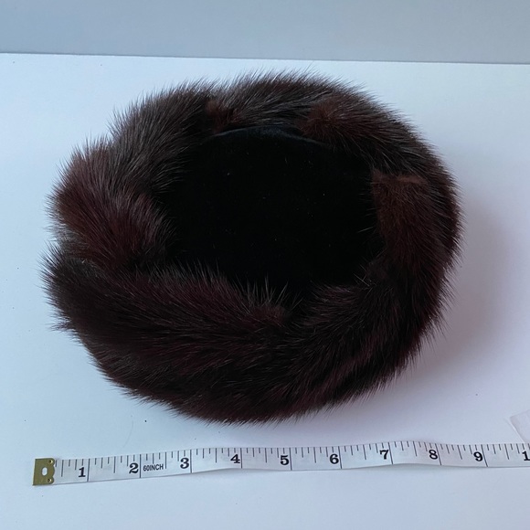 Vintage Mink Hat - Picture 6 of 15